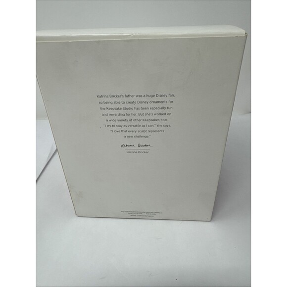 Hallmark Keepsake Holiday Barbie 4th in Series Ornament 2018 - Picture 6 of 7